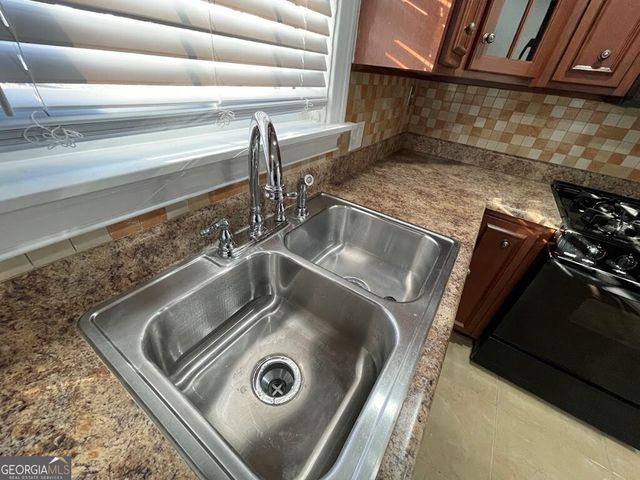 2311 Saint George Lane, Albany, GA 31707