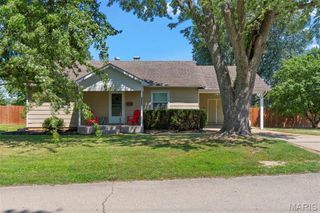 1323 S 5th Street, De Soto, MO 63020