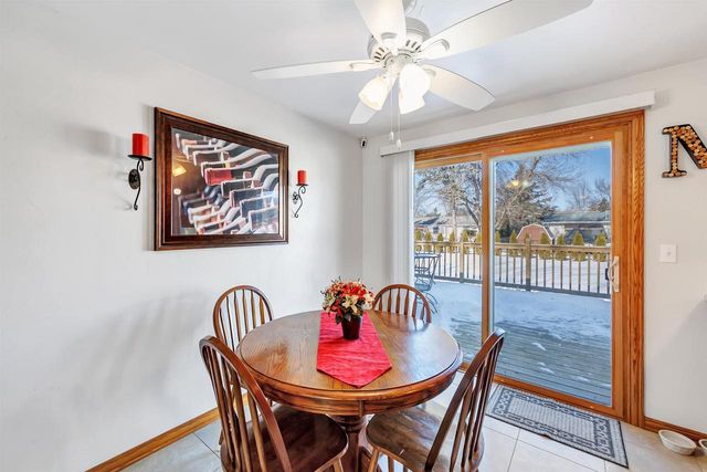 203 E GLENBROOK DRIVE, Pulaski, WI 54162