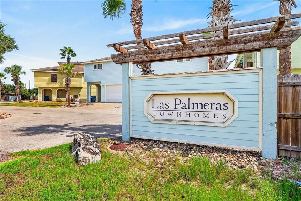 247 W Roberts Ave 6, Port Aransas, TX 78373 — exterior