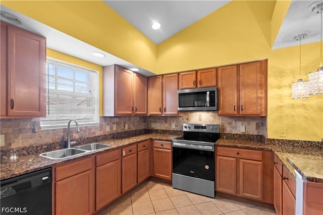 10046 Via Colomba CIR 203, Fort Myers, FL 33966