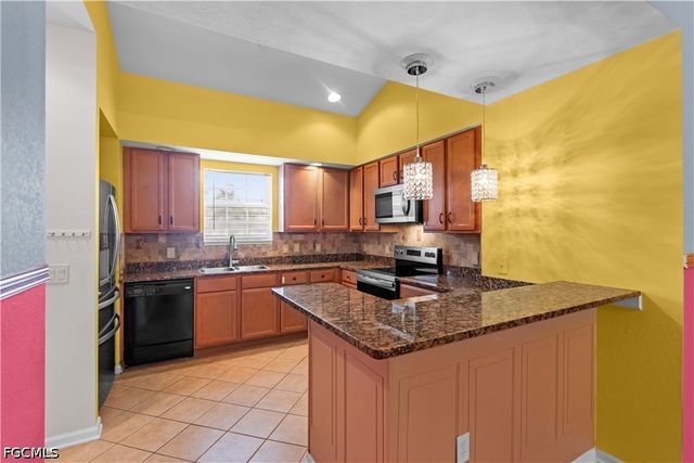 10046 Via Colomba CIR 203, Fort Myers, FL 33966