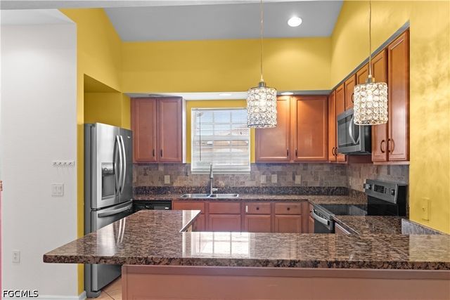 10046 Via Colomba CIR 203, Fort Myers, FL 33966