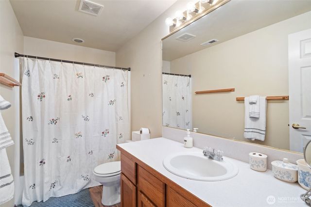 31698 Sunrise Beach Court NE, Kingston, WA 98346