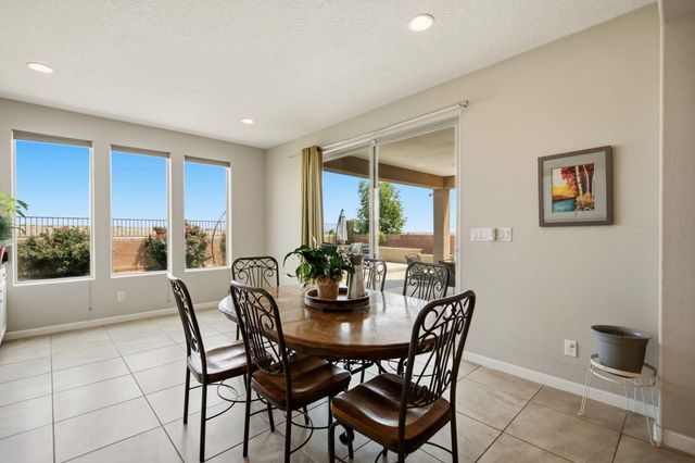 9015 Retablo Road NW, Albuquerque, NM 87120