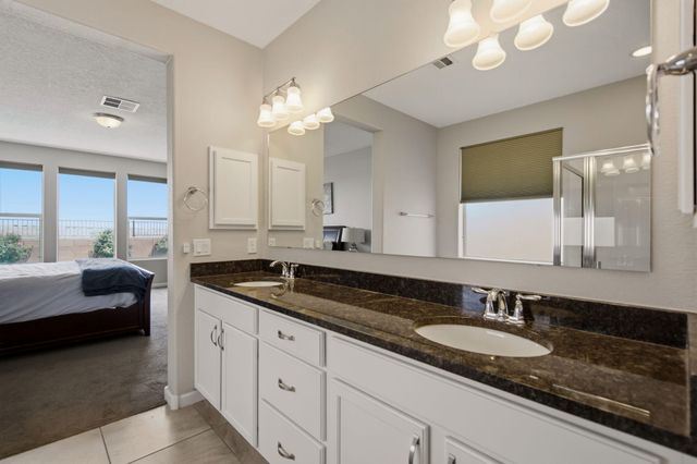 9015 Retablo Road NW, Albuquerque, NM 87120
