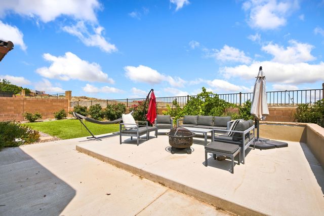 9015 Retablo Road NW, Albuquerque, NM 87120