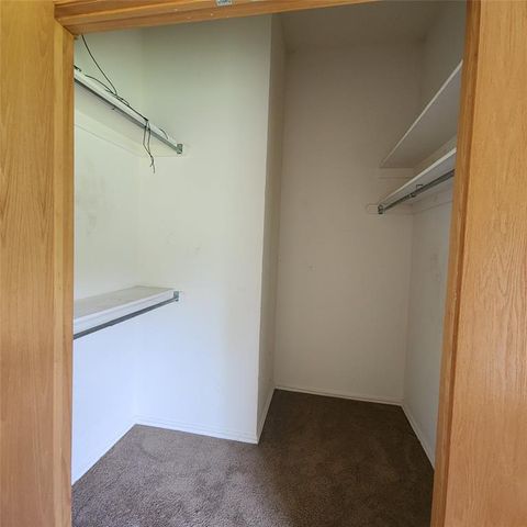 1378 Heartwood Drive, Blanchard, OK 73010