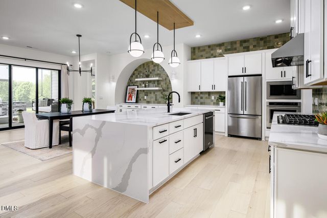 5104 Fountainbridge Court 59, Raleigh, NC 27610