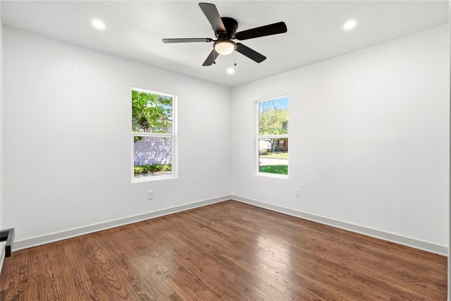 3435 Poinsettia Drive, Dallas, TX 75211