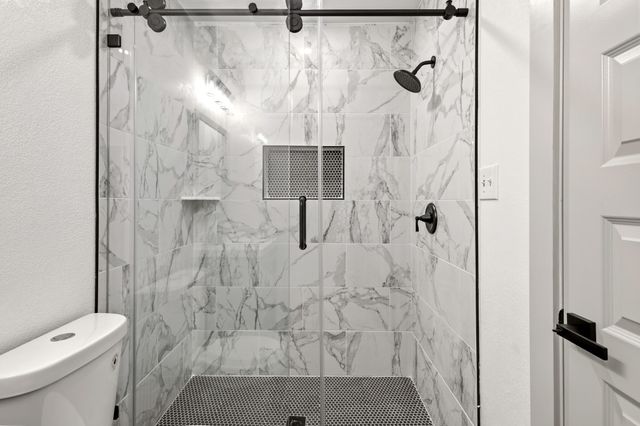 3435 Poinsettia Drive, Dallas, TX 75211