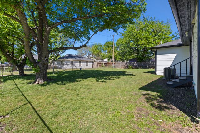 3435 Poinsettia Drive, Dallas, TX 75211