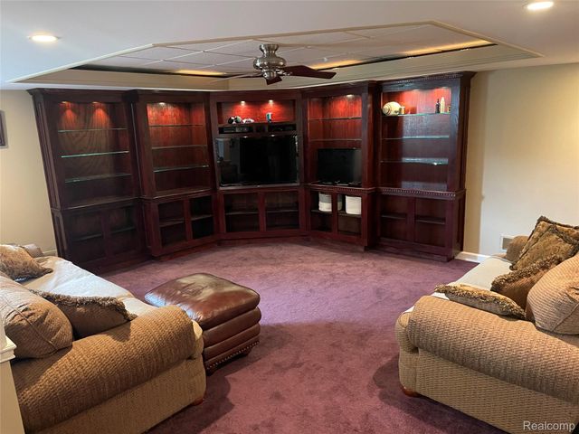 820 Lockwood Road, Ortonville Village, MI 48462