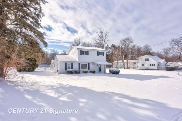 4770 King Road, Bridgeport Twp, MI 48601