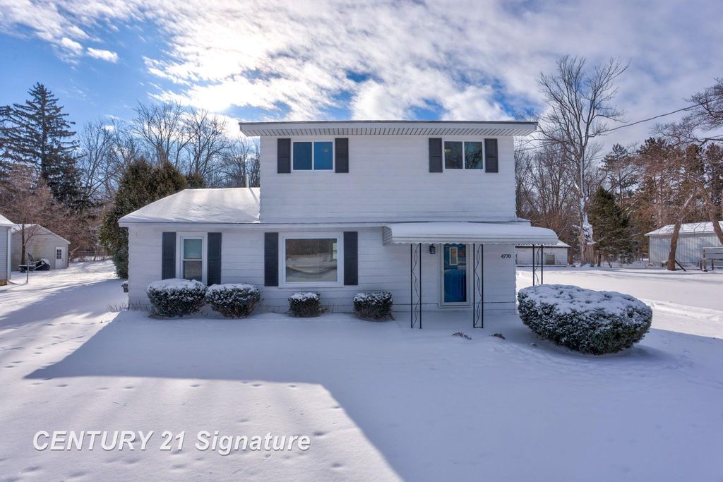 4770 King Road, Bridgeport Twp, MI 48601