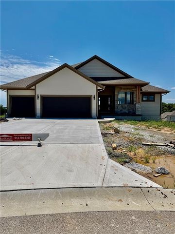 23903 Clear Creek Parkway, Shawnee, KS 66226