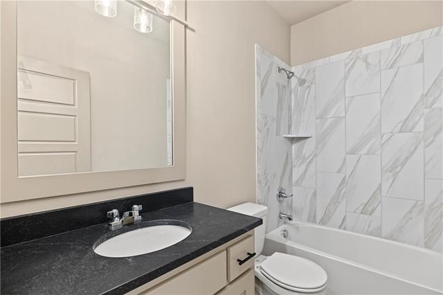 23903 Clear Creek Parkway, Shawnee, KS 66226