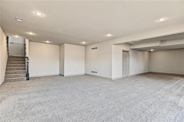 23903 Clear Creek Parkway, Shawnee, KS 66226