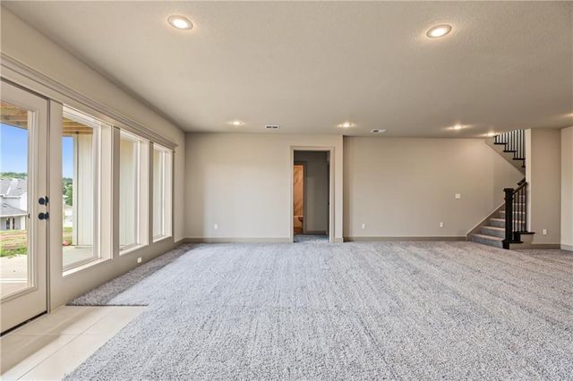 23903 Clear Creek Parkway, Shawnee, KS 66226