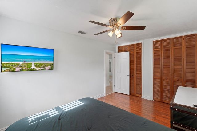 8560 NW 16th St, Pembroke Pines, FL 33024