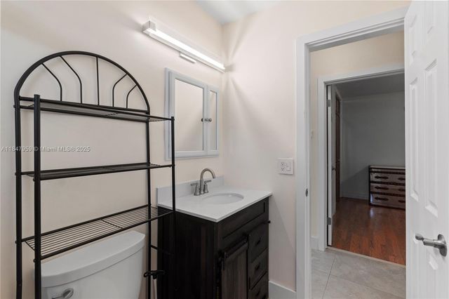 8560 NW 16th St, Pembroke Pines, FL 33024