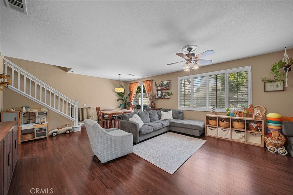 28360 Mirabelle Lane, Saugus, CA 91350 — photo 3