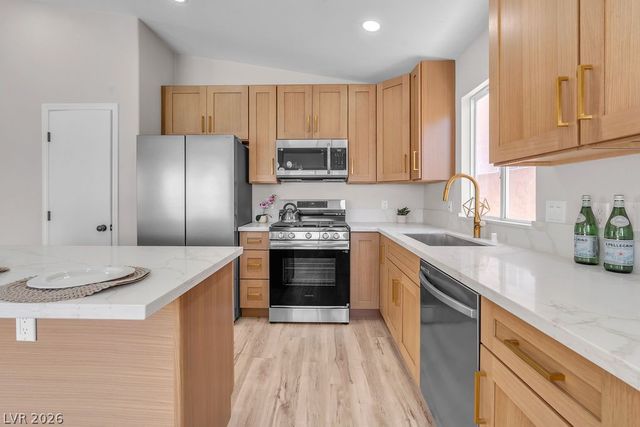9004 Meisenheimer Avenue, Las Vegas, NV 89143