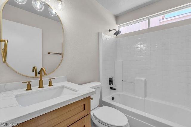 9004 Meisenheimer Avenue, Las Vegas, NV 89143