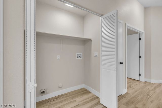 9004 Meisenheimer Avenue, Las Vegas, NV 89143
