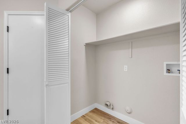 9004 Meisenheimer Avenue, Las Vegas, NV 89143