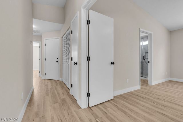 9004 Meisenheimer Avenue, Las Vegas, NV 89143