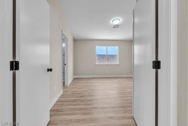 9004 Meisenheimer Avenue, Las Vegas, NV 89143