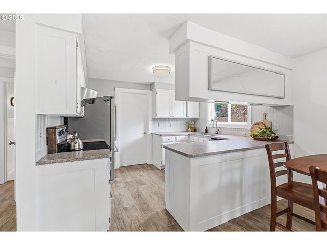 305 HOLLYBERRY St, Woodland, WA 98674