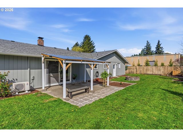 305 HOLLYBERRY St, Woodland, WA 98674