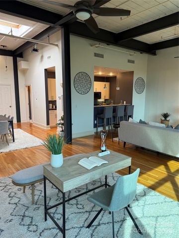 310 Arlington Avenue 422, Charlotte, NC 28203