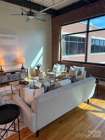 310 Arlington Avenue 422, Charlotte, NC 28203