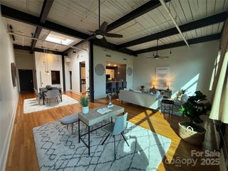 310 Arlington Avenue 422, Charlotte, NC 28203