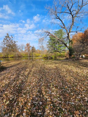 35 Lilac Street, Glen Carbon, IL 62034