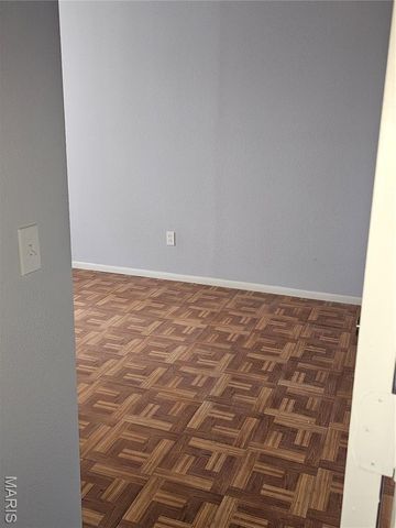 35 Lilac Street, Glen Carbon, IL 62034