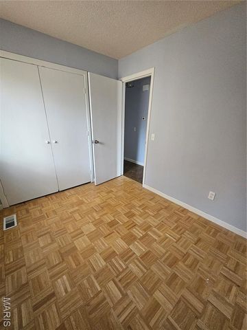 35 Lilac Street, Glen Carbon, IL 62034