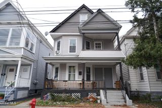 114 Victory Avenue, Schenectady, NY 12307