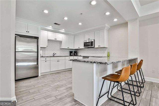 1128 Westchester Ridge NE, Brookhaven, GA 30329