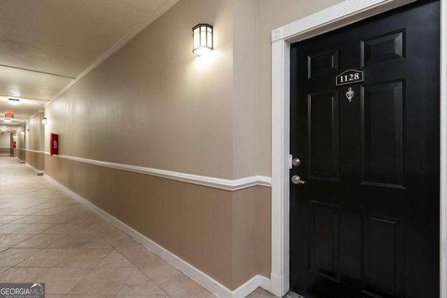 1128 Westchester Ridge NE, Brookhaven, GA 30329