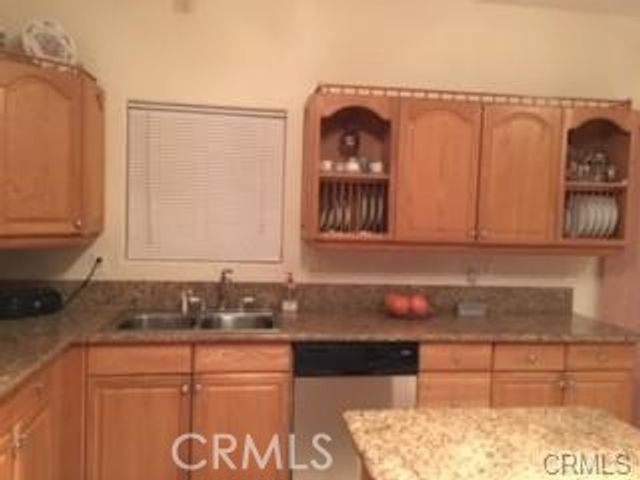 15542 Kiamichi, Apple Valley, CA 92307