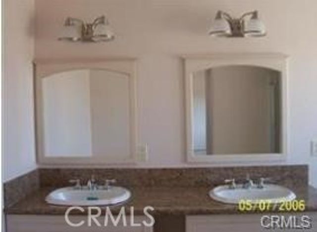 15542 Kiamichi, Apple Valley, CA 92307