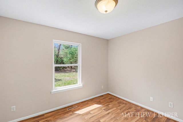 6901 Evanston Avenue, Muskegon, MI 49442