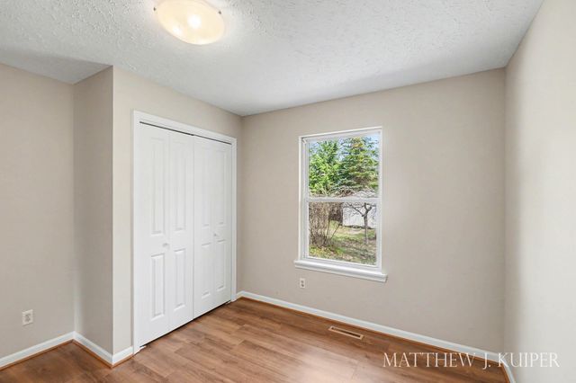 6901 Evanston Avenue, Muskegon, MI 49442