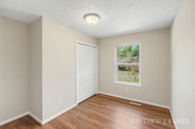 6901 Evanston Avenue, Muskegon, MI 49442