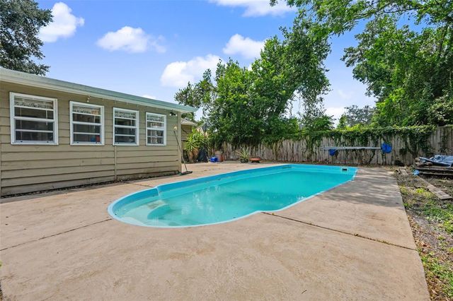 308 E ALTHEA AVENUE, Tampa, FL 33612