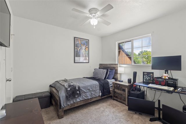 412 Victoria, Grand Prairie, TX 75052